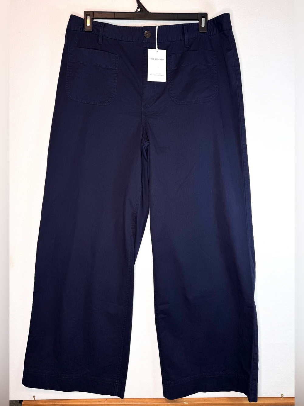 Free Assembly size 16-18 wide leg patch pocket pants dark navy high rise trouser